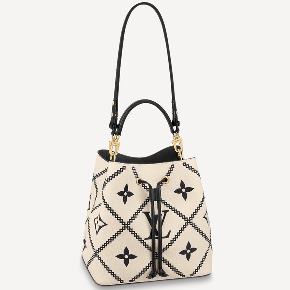 Louis Vuitton Handbags - NWT Louis Vuitton NéoNoé MM